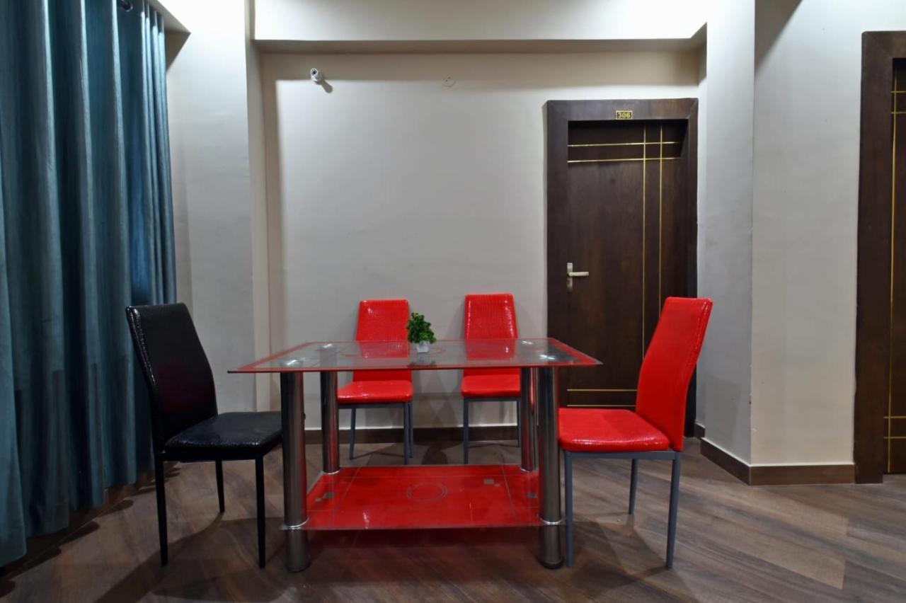 Hotel Lilac Doors Patna  Luaran gambar